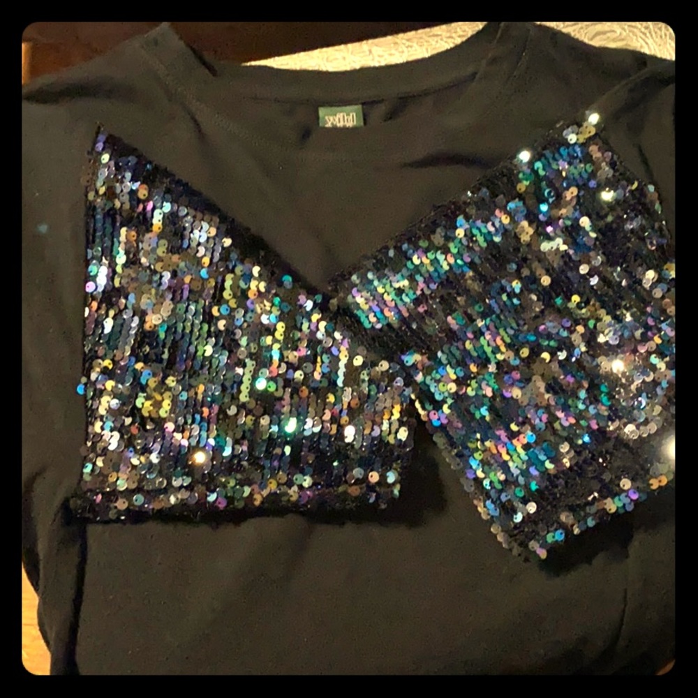 Black tee with sequins sleeves